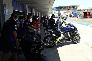 Rossi: “El Mundial no se ha acabado para Márquez”