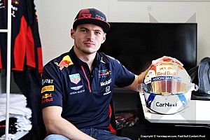In beeld: De nieuwe helm van Max Verstappen