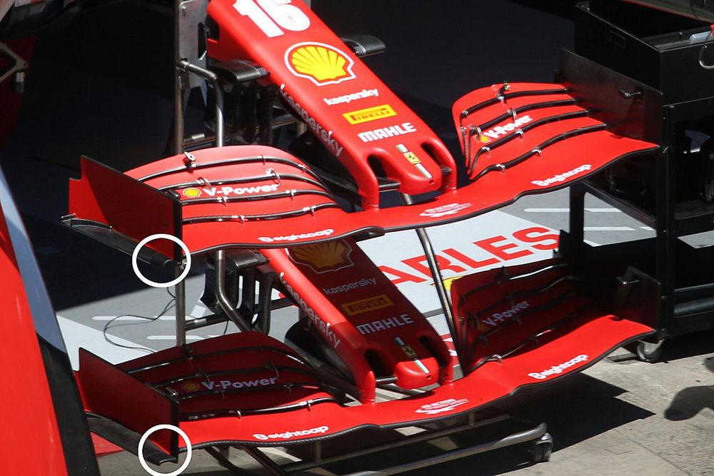 Les ailerons avant de Charles Leclerc, Ferrari SF1000