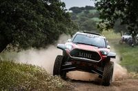 Sainz no prestar&aacute; atenci&oacute;n a la pelea contra Al Attiyah por el t&iacute;tulo mundial