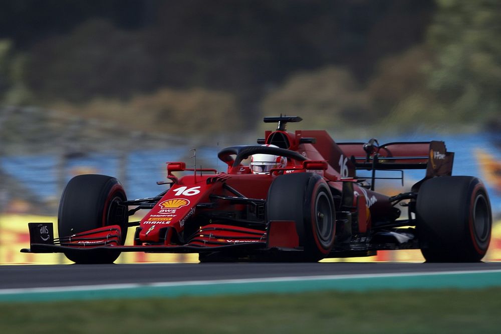 Откуда у Ferrari темп в Стамбуле? Леклер дал странный ответ