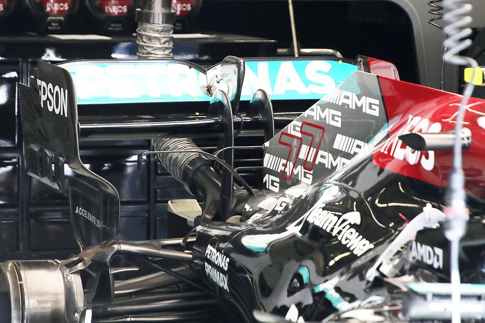 Mercedes W12 rear wing detail