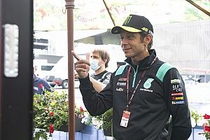 Fiocco rosa per Valentino Rossi: il "Dottore" diventa papà