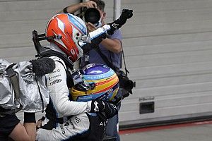 Alpine: "Lo impresionante de Alonso es cómo lee las carreras"