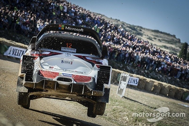 Sardegna, PS6-7: Paddon primo col brivido, Lappi vola
