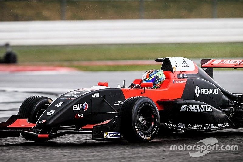 FR 2.0 Hungaroring: Aubry wint race twee, MP Motorsport-rijders buiten de punten