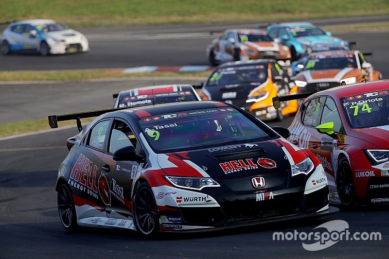 Összeolvadhat a WTCC és a TCR