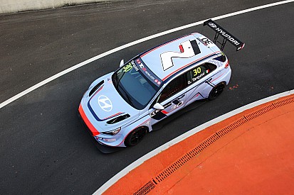 Première course, première victoire pour la Hyundai TCR