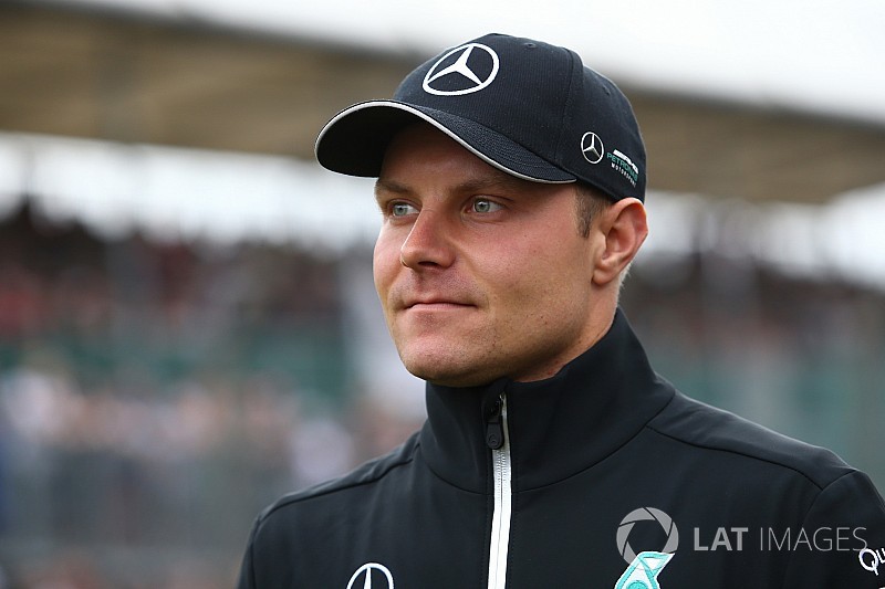 Wolff: "Il rinnovo di Bottas con Mercedes? Cosa fatta al 90%"