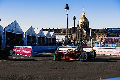 Paris ePrix: Di Grassi tops FP2 with last-gasp lap