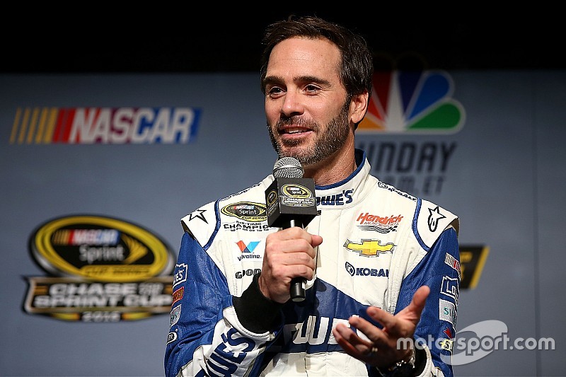 NASCAR: Jimmie Johnson készen áll a háborúra