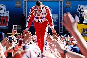 Stewart's packed 2017 racing schedule is taking shape