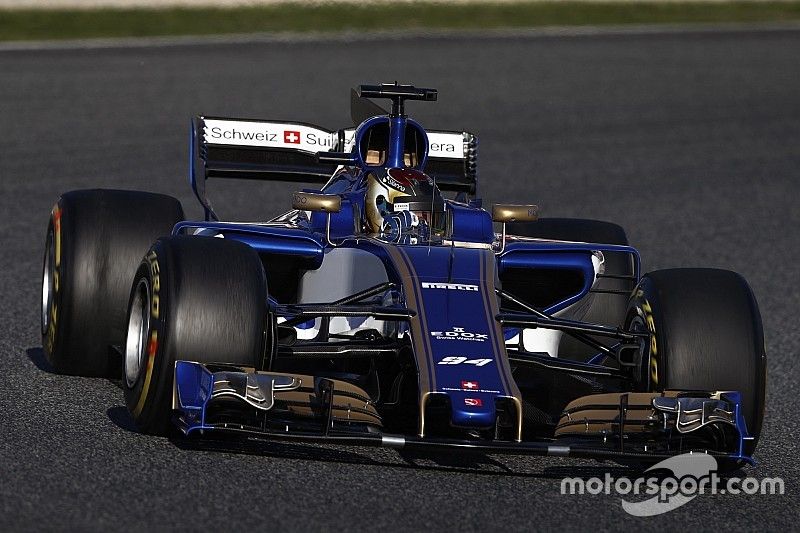 Wehrlein reports “no pain” in first Sauber F1 test