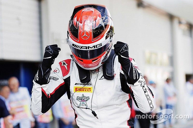 George Russell consigue su primera victoria en la GP3