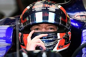 Kvyat está perto de renovar com Toro Rosso