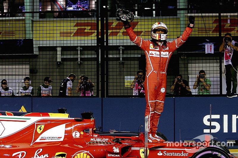 GP Singapura: Vettel menangi duel pole, Hamilton P5