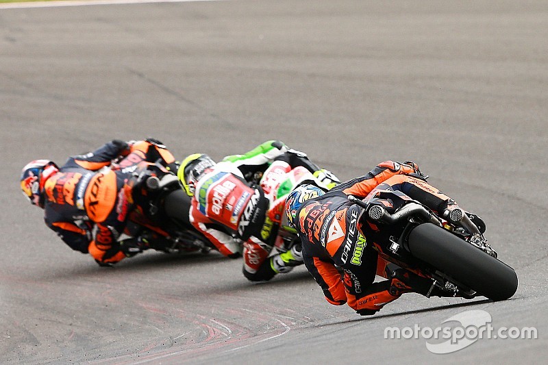 KTM bawa upgrade sasis, Aprilia uji coba mesin baru
