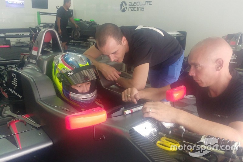 Keanon Santoso siap jajal mobil Formula Masters