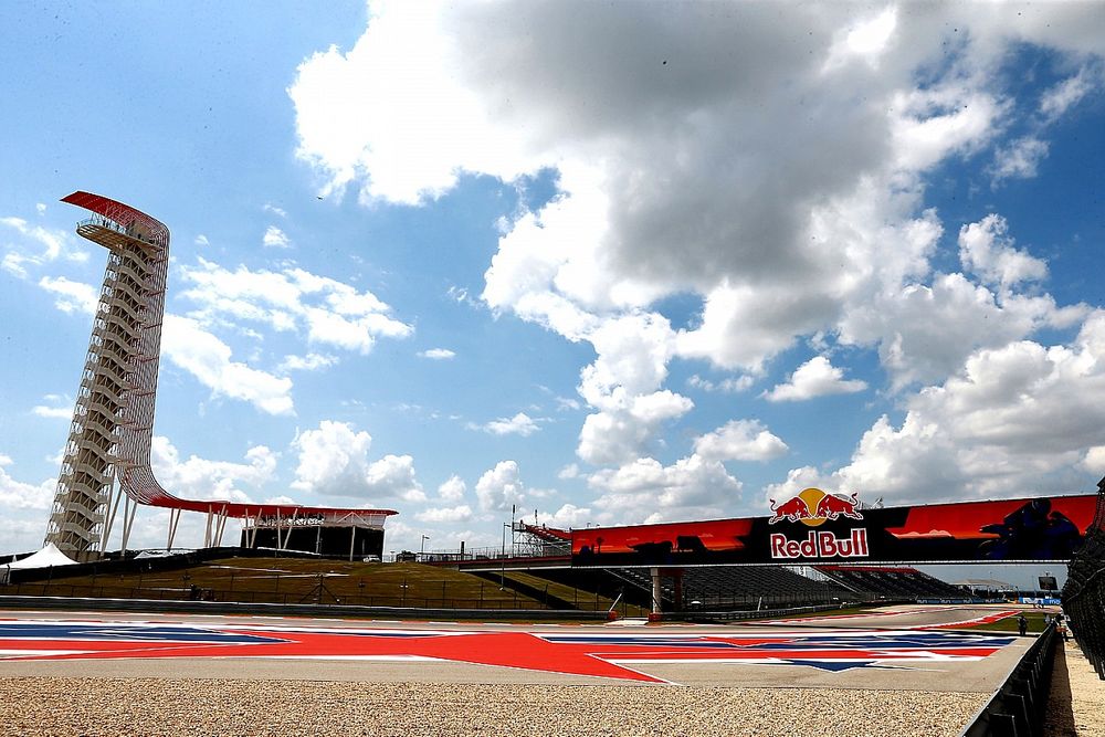 La tour du Circuit des Amériques