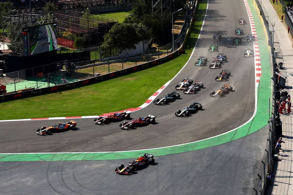 Charles Leclerc, Ferrari, Lewis Hamilton, Ferrari, Lando Norris, McLaren, Max Verstappen, Red Bull Racing