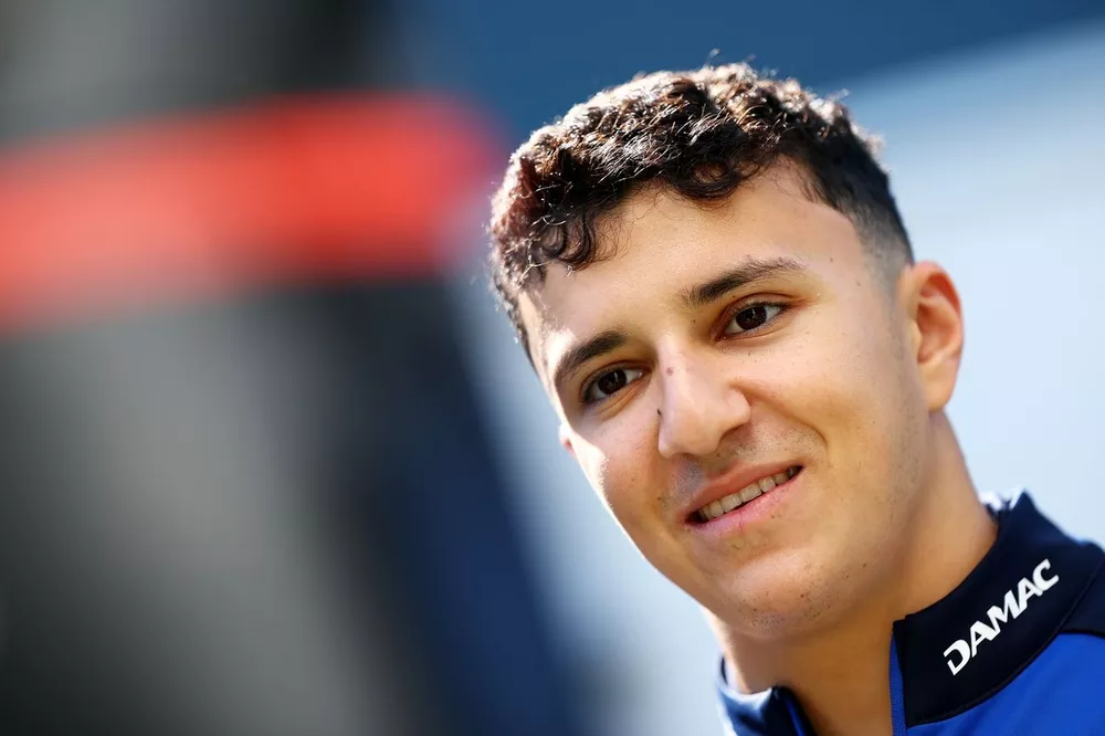 Isack Hadjar, Red Bull Racing