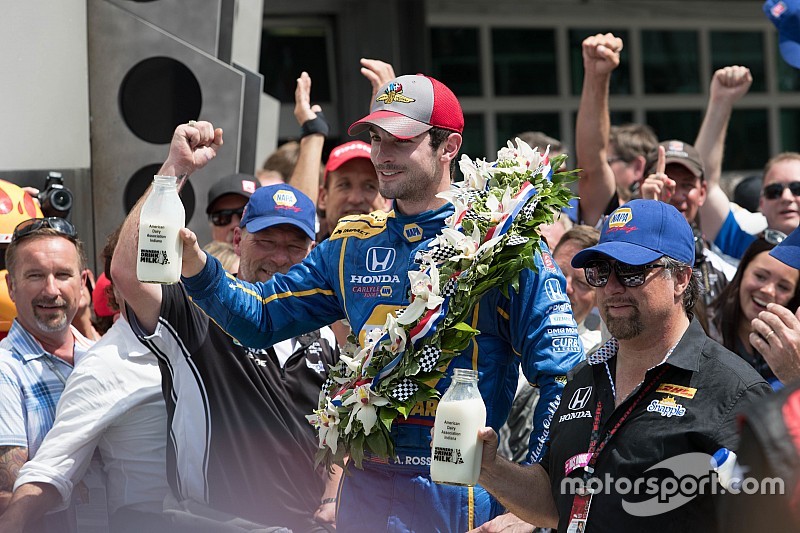 “笔记本”:百届Indy 500,“菜鸟”亚历山大·罗西夺冠