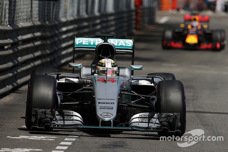 Stunning victory for Lewis Hamilton in chaotic Monaco GP