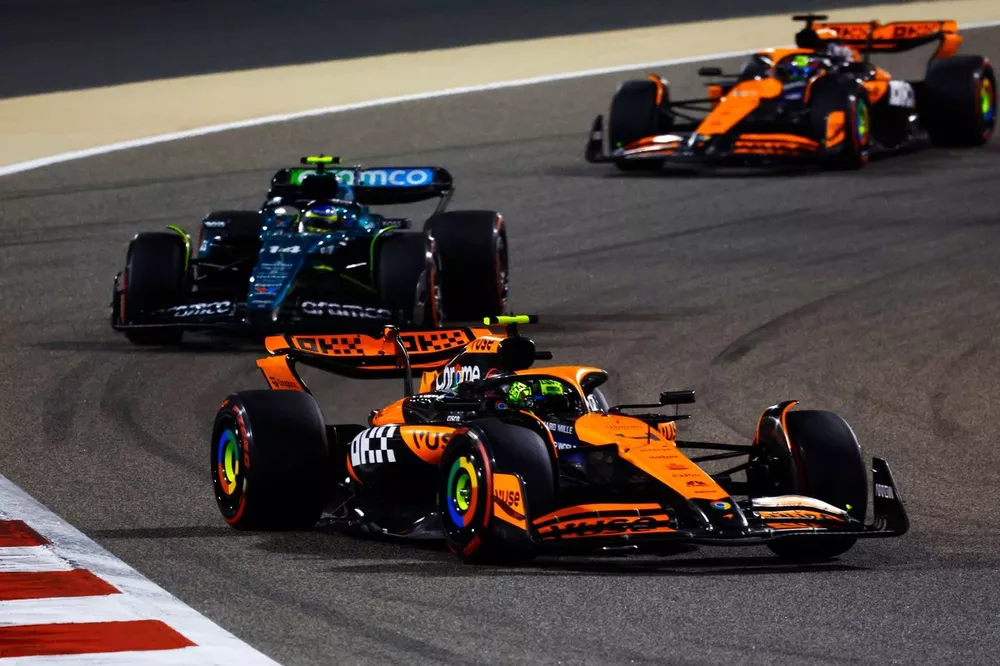 Lando Norris, McLaren MCL38 