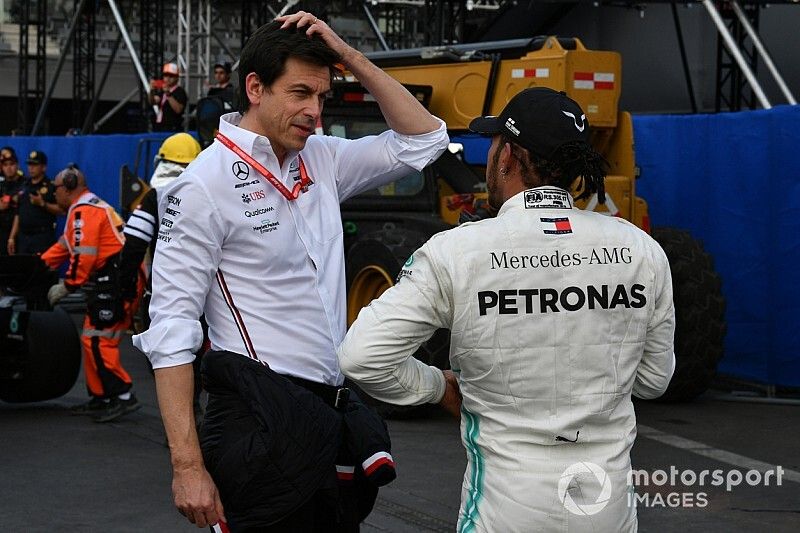 Toto Wolff, Executive Director (Business), Mercedes AMG, with Lewis Hamilton, Mercedes AMG F1, 1st position, after the race