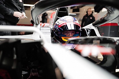 Caméra embarquée - Grosjean au volant de la Haas VF-20