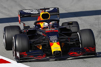 Verstappen: "RB16'yı geliştirmeye devam ediyoruz"