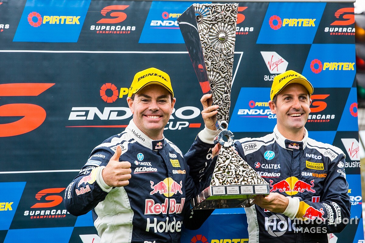 Lowndes set for Supercars Eseries return