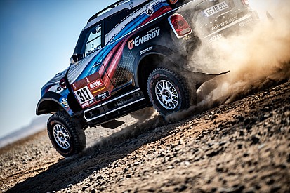 Dakar stewards issue warning to cross-country champion