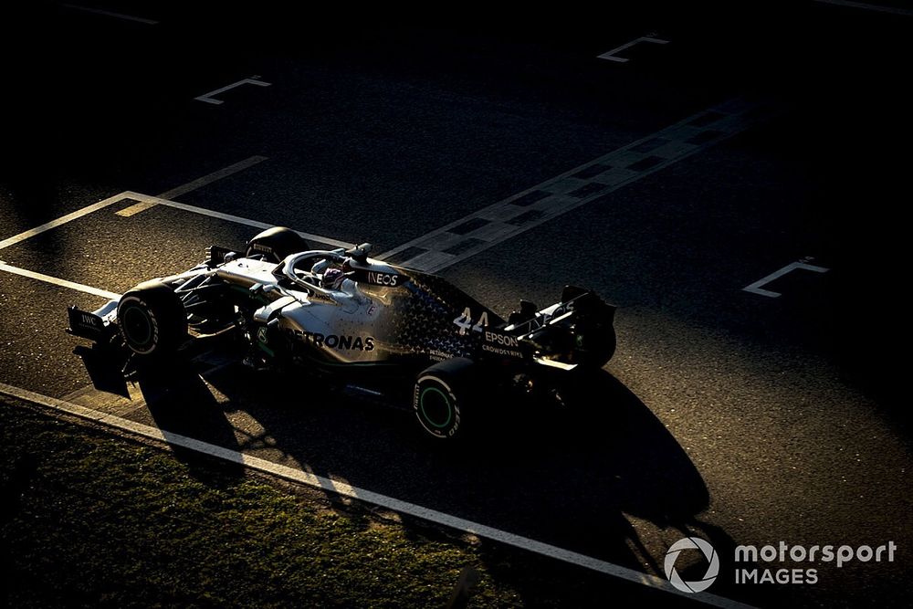 Lewis Hamilton, Mercedes F1 W11 