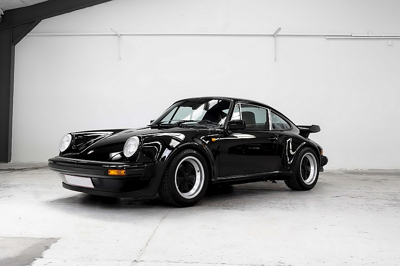Магнуссен решил продать свою Porsche 911 Turbo