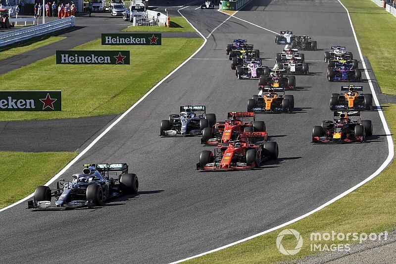 Ezzel indokolták a versenybírák, hogy miért nem büntették Vettel bemozdulását