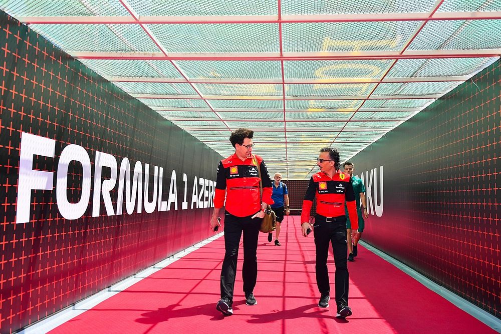 Coulthard: "Ferrari'de görev dağılımı net değil"