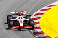 Steiner: Geluk moet gefrustreerd Haas F1 gaan toelachen op zondag