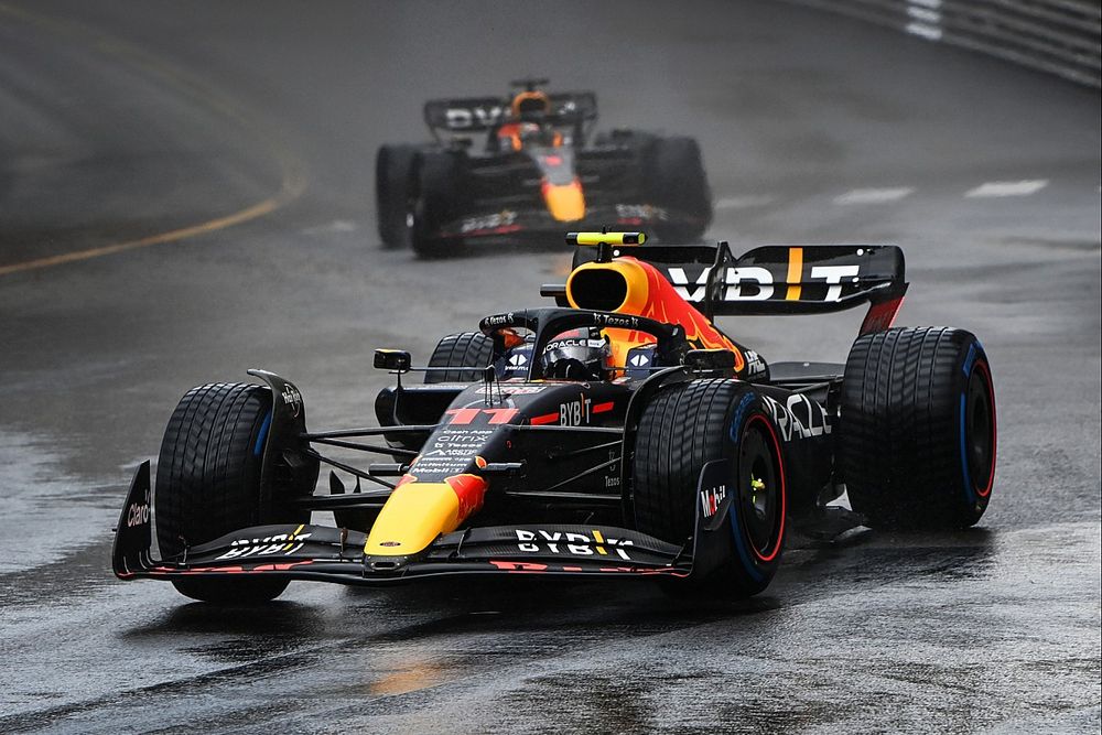 Jos Verstappen, enojado con Red Bull por "priorizar" a Pérez en Mónaco