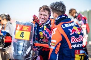 Sanders mete más tiempo a Schareina: "No está tan mal"