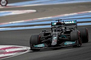 Hamilton: "Dobbiamo giocare di strategia, Max è velocissimo"