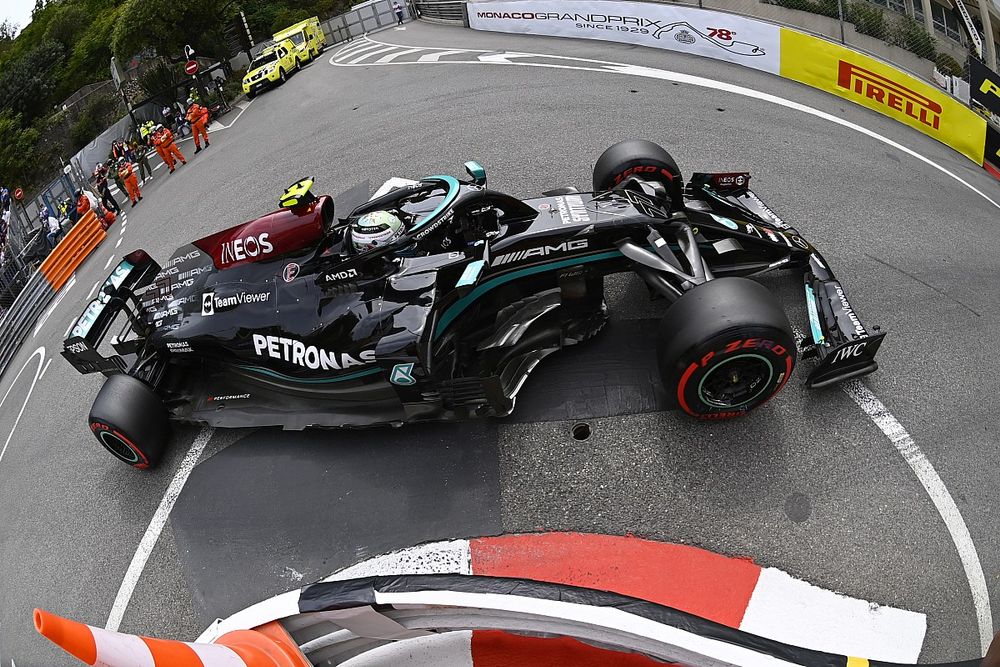 Bottas "dégoûté" de voir la pole lui échapper