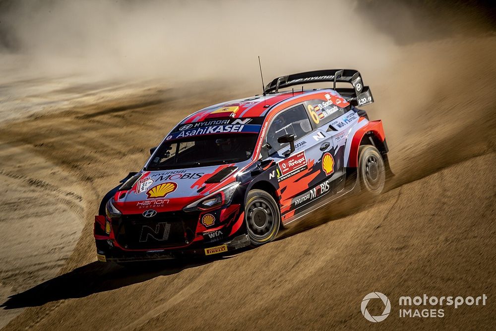 Portugal WRC: Sordo leads Hyundai 1-2-3 after morning loop