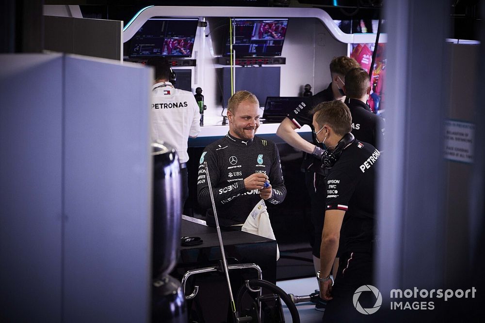 Megérkezett Bakuba Valtteri Bottas