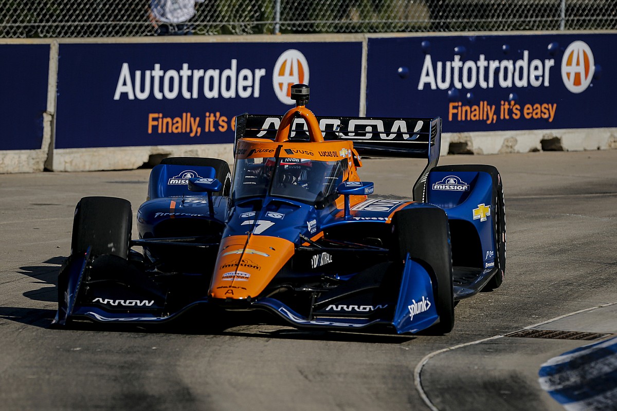Magnussen ugrik be a sérült pilóta helyére a McLarenhez