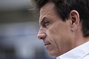 Wolff over felle kritiek Red Bull: "Ik had andere woorden gebruikt"