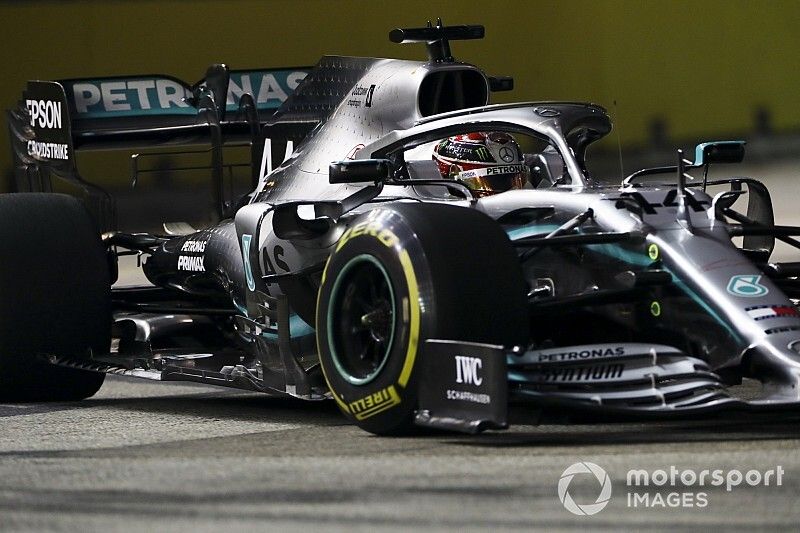 Hamilton supera a Verstappen en la 2° práctica