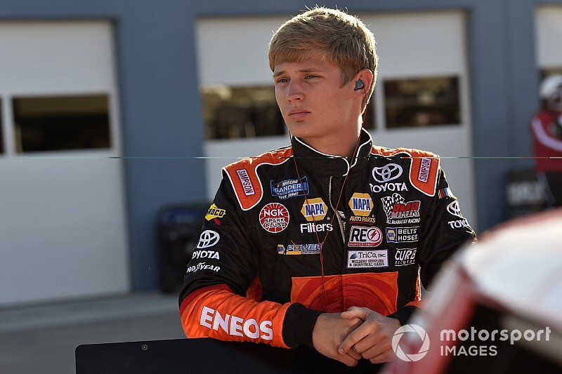 Derek Kraus to run full NASCAR Truck Series schedule in 2020
