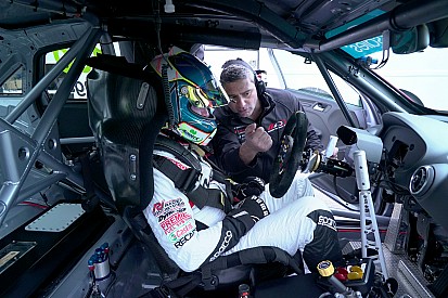 Ingall cuts first TCR laps