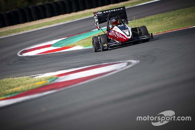 La Formula SAE Italy entra nel vivo a Varano